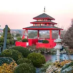 Luxe tent Dome Du Levant