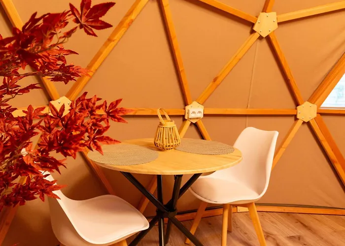 Luxusní stan Dome Du Levant Holving