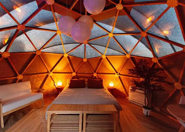 Luxusní stan Dome Du Levant